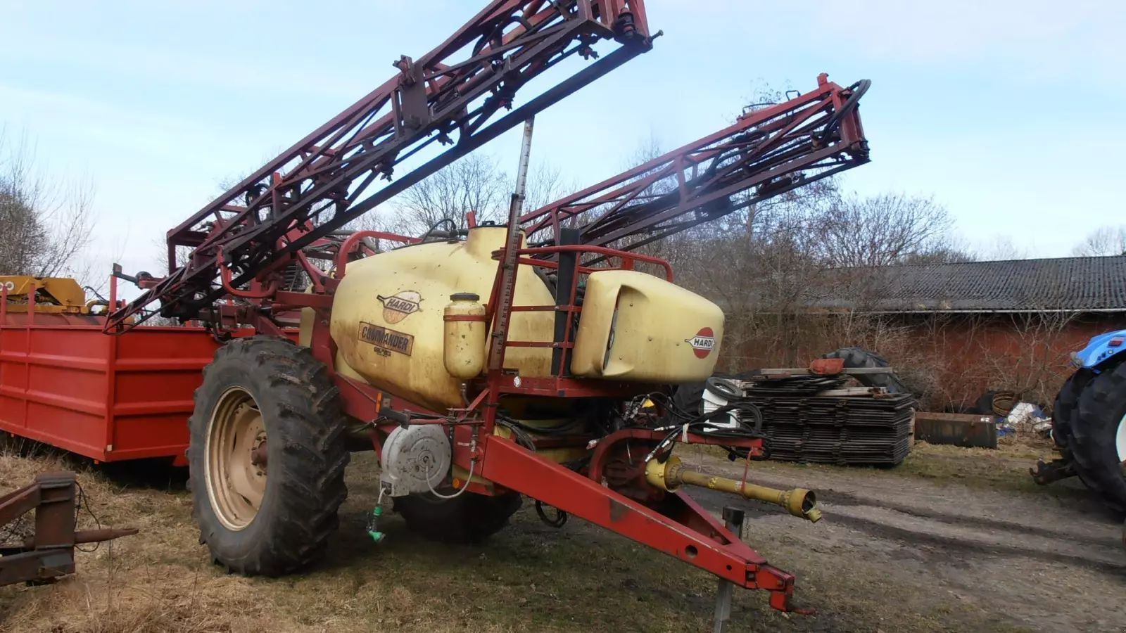 Hardi commander 2800-24 mtr trailersprøjte Permetezőgép 6023 EUR