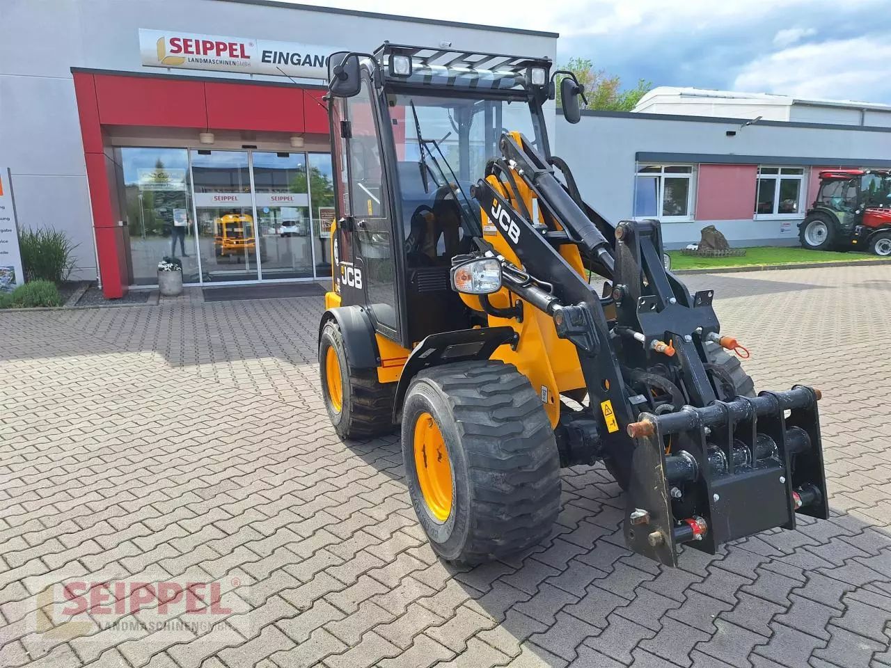 JCB 403 Chargeuse sur pneus 31 000 €