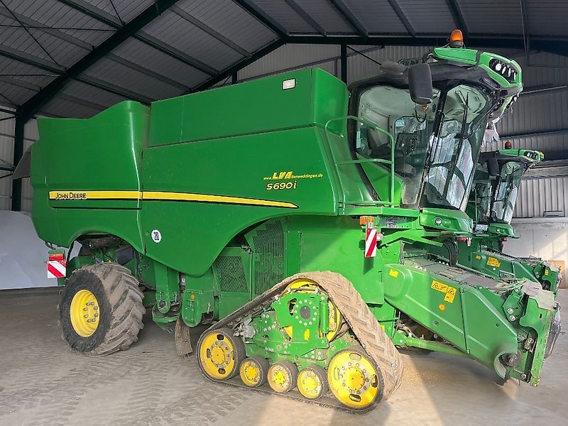 John Deere S 690 Kombájn
