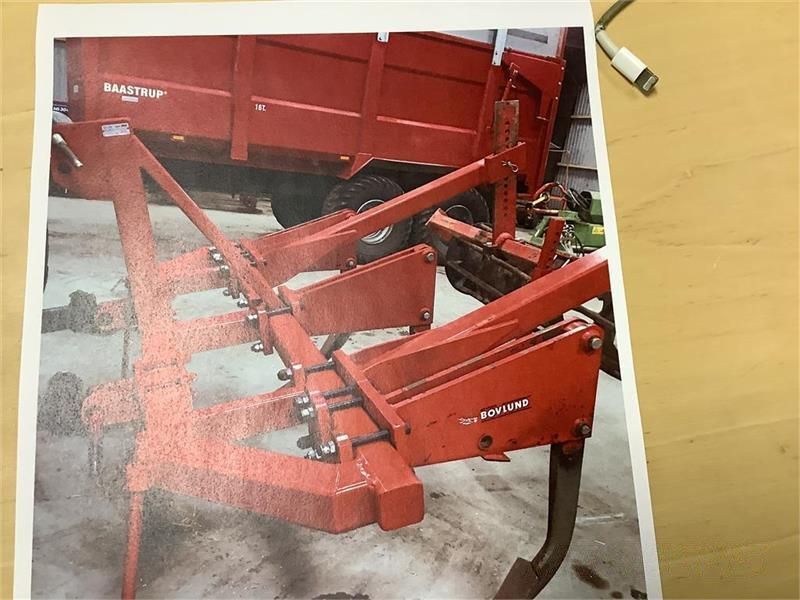 E-FARM: Bovlund 2 tands grubber - Cultivador - id PZEFBY6 - 2815 € - Año: 1998 - Dinamarca