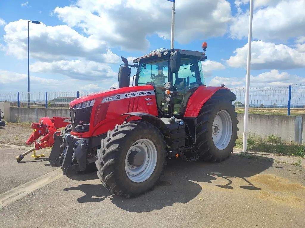 E-FARM: Massey Ferguson 7720S - Tractor - id 5NCC5ZB - 105.000 € - Año: 2020 - Horas: 1400,Potencia del motor: 200,Francia