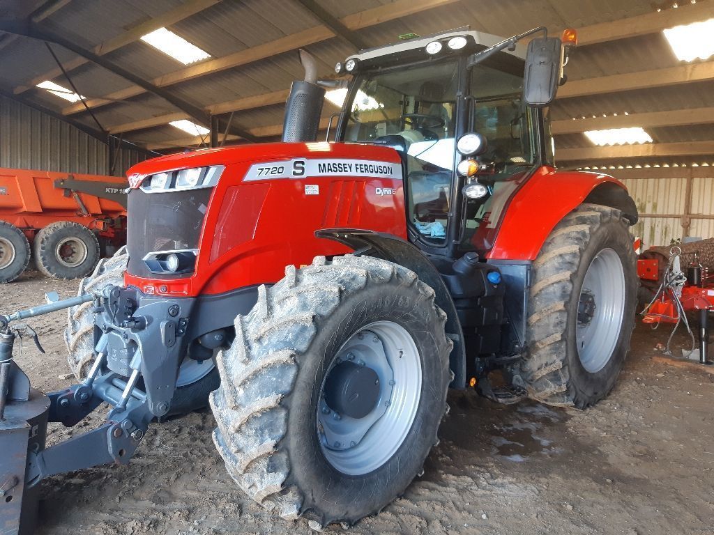E-FARM: Massey Ferguson 7720S - Tracteur - id MB9WA5Y - 83 000 € - Année: 2020 - Lecture du nombre d'heure: 3 900,Puissance du moteur (chevaux): 200,France