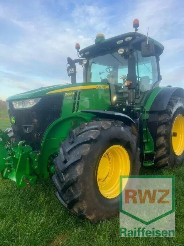 John Deere 7290 R Tractor €65,000