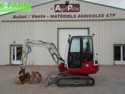 E-FARM: Takeuchi tb230 - Mini excavator - id KMUKB5F - €27,000 - Year of construction: 2016