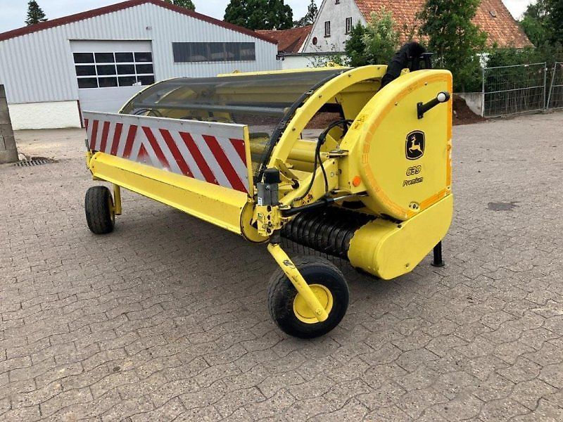 John Deere 639 Hedery do kombajnów zbożowych/sieczkarni 22 500 €
