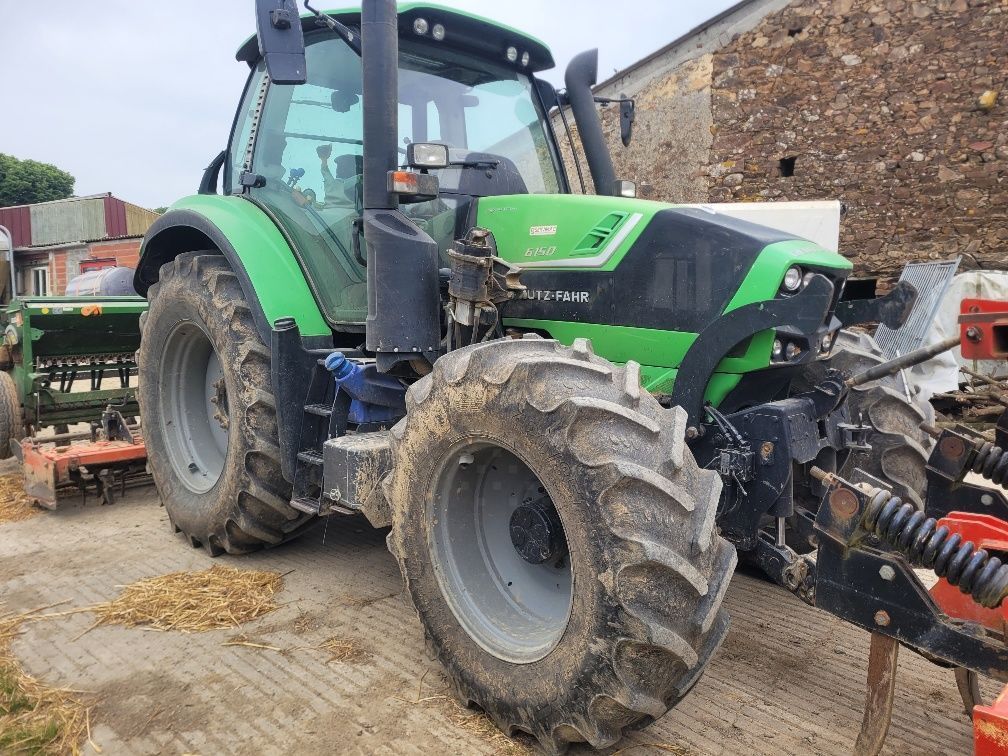 E-FARM: Deutz-Fahr Agrotron 6150 - Tractor - id UC1SRPN - €59,000 - Year of construction: 2014 - Engine hours: 4,425,Engine power (HP): 149,France
