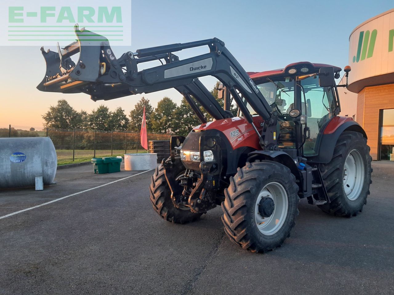 Case IH Maxxum 125 CVX Traktor 59.500 €