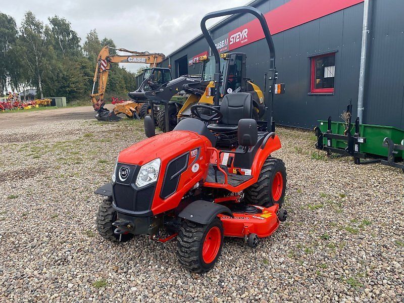 Kioti CS2520H Tractor
