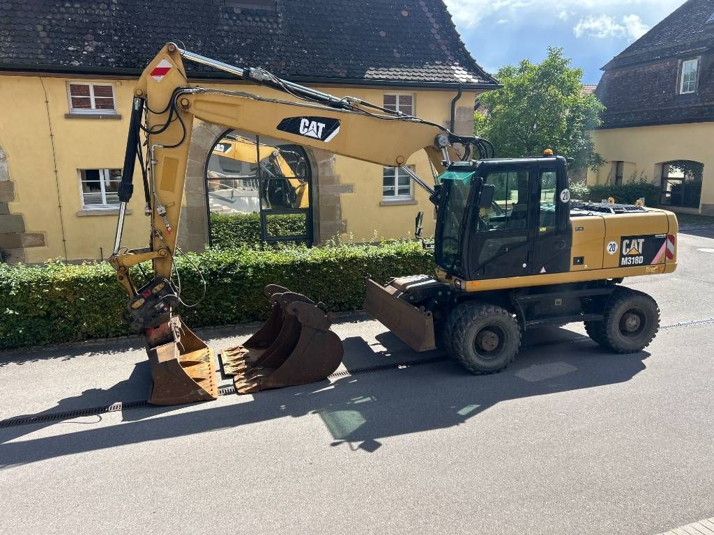 Caterpillar m 318 d incl 3 buckets Radbagger 49.900 €