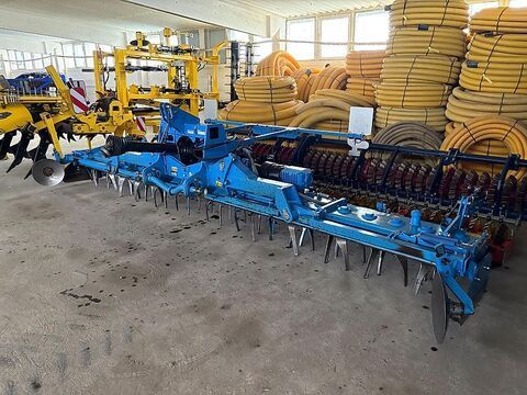 Lemken zirkon 12/600 mit güttler walze Дисковая борона и компакт-диск 33 000 €