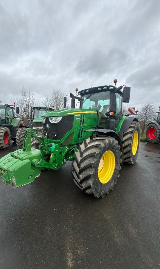 John Deere 6250 R Tractor 100.000 EUR