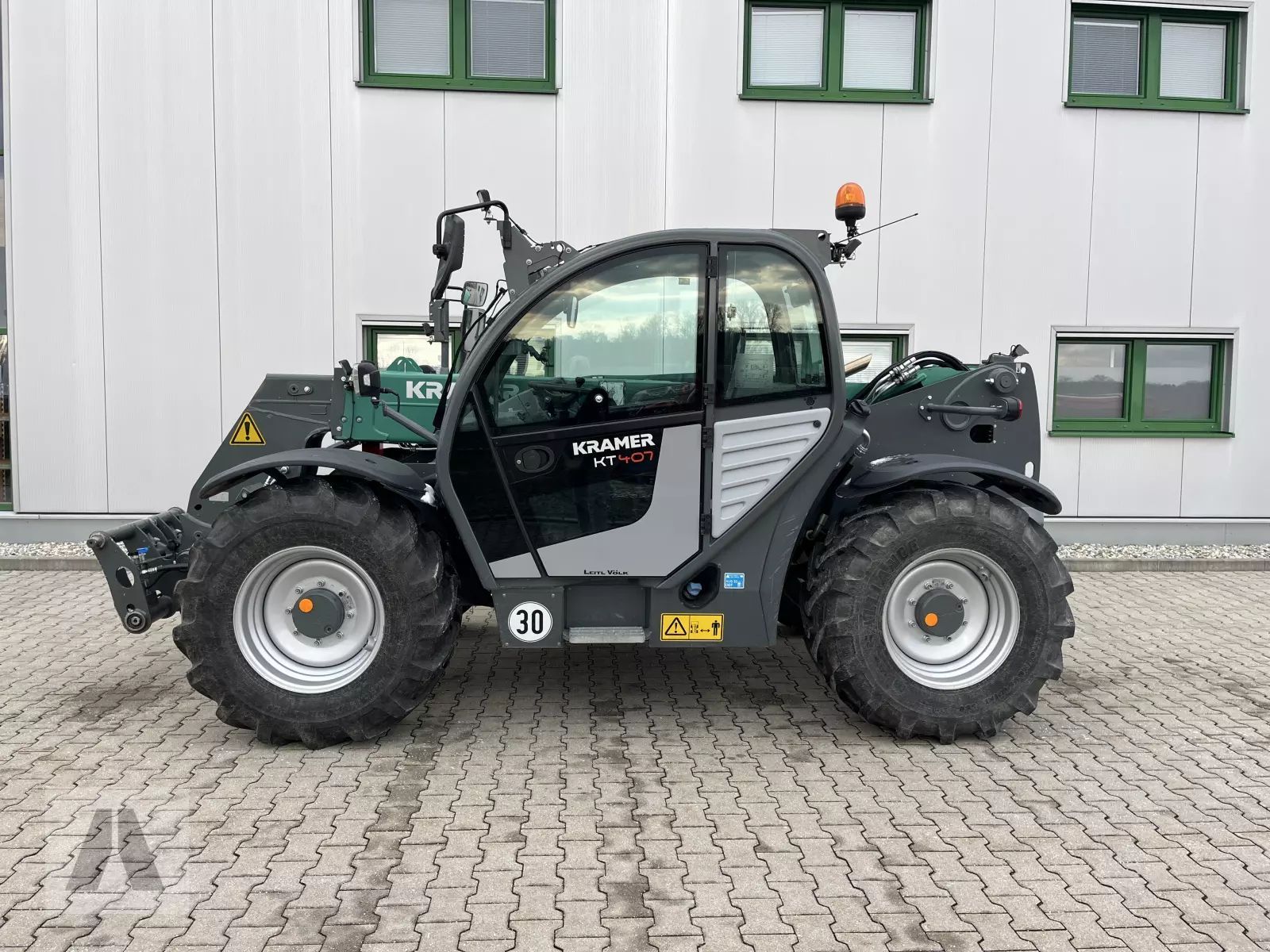 KRAMER kt 407 Încărcător telescopic 94.538 EUR