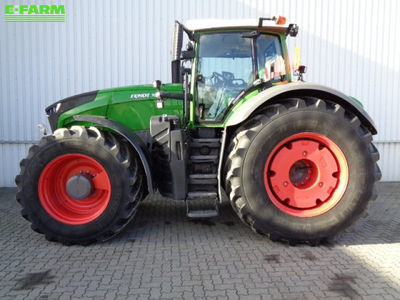 E-FARM: Fendt 1050 Vario ProfiPlus - Tractor - id 9WRUSWT - €289,900 - Year of construction: 2016 - Engine hours: 3,379,Engine power (HP): 517,Germany