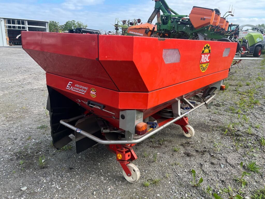 Rauch axis 20.1 w, 2.100 liter, düngerstreuer Fertiliser spreader €5,463