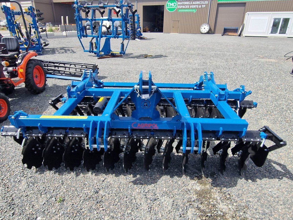 Agripol titanum 300 Grubber 6.900 €