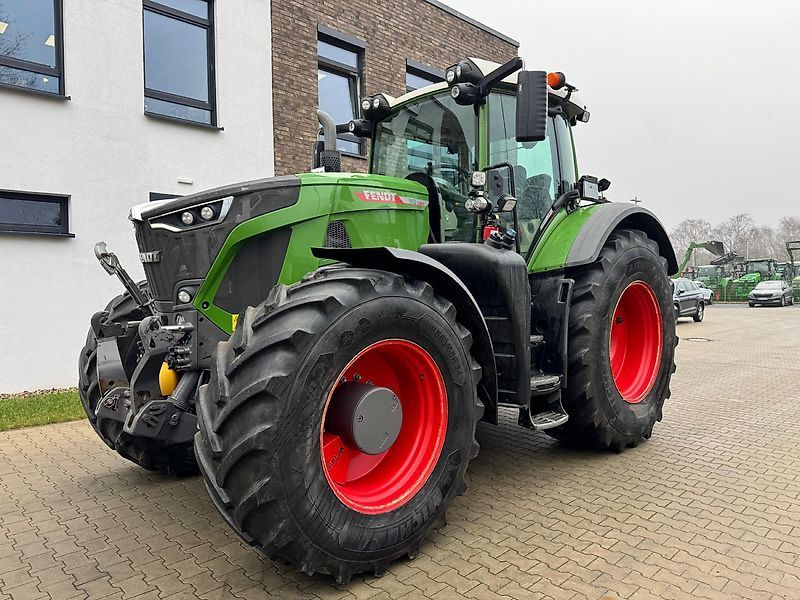 E-FARM: Fendt 933 Vario ProfiPlus - Traktor - id CL8BAEM - 232.000 € - Baujahr: 2021 - Abgelesene Motorstunden: 3.468,Motorleistung (PS): 330,Deutschland