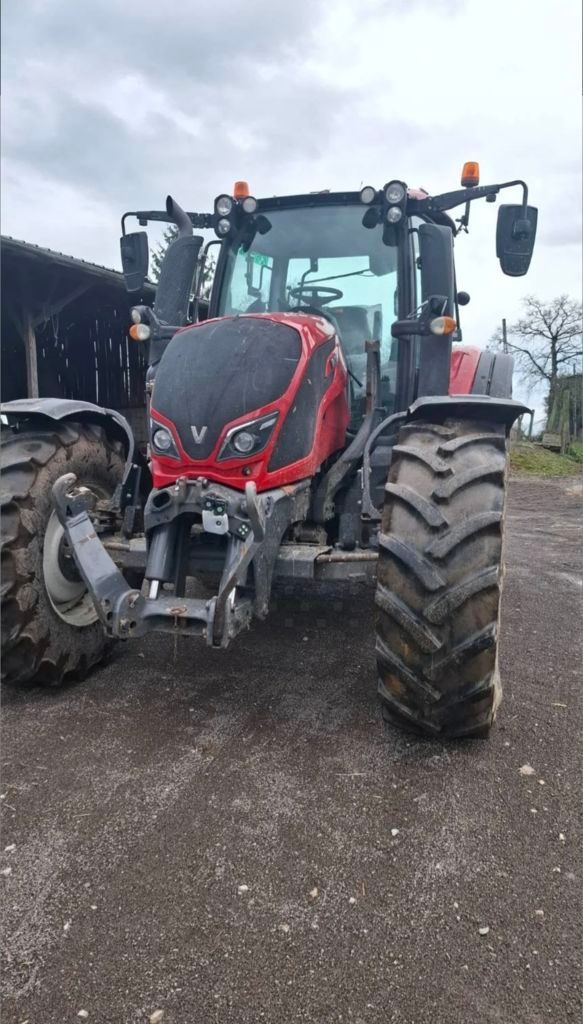 Valtra N 154 Tractor €55,000