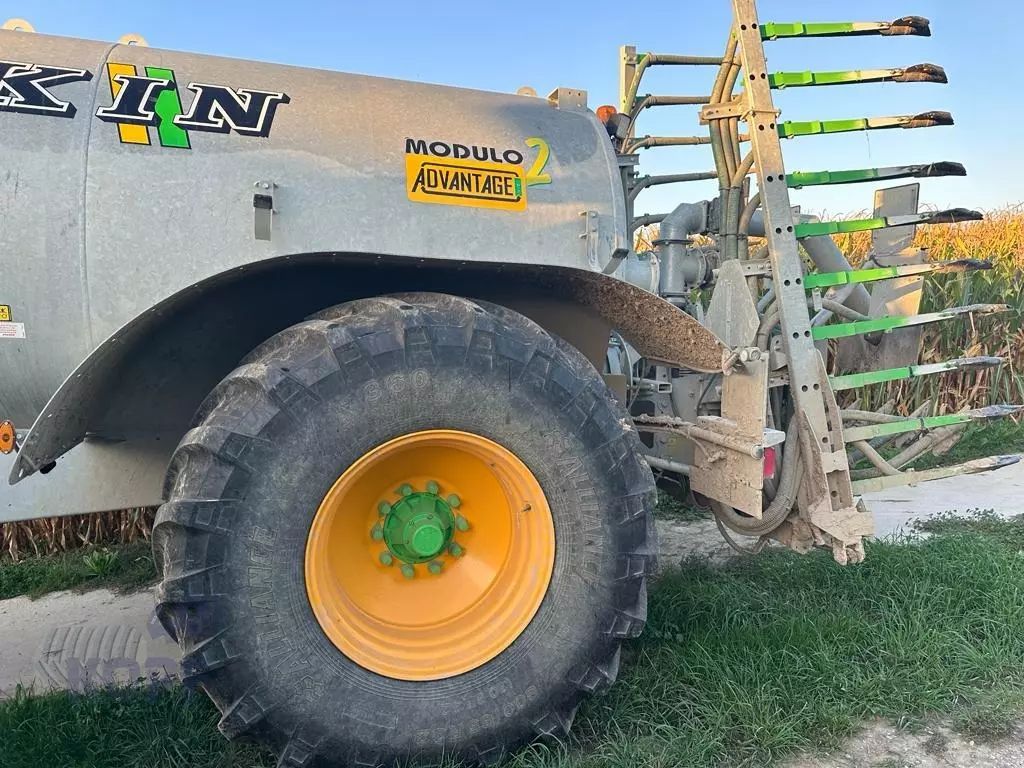 E-FARM: JOSKIN modulo 2 adwantage 11000 liter - Tractor - id BE7LGJH - €54,000 - Year of construction: 2021 - Germany