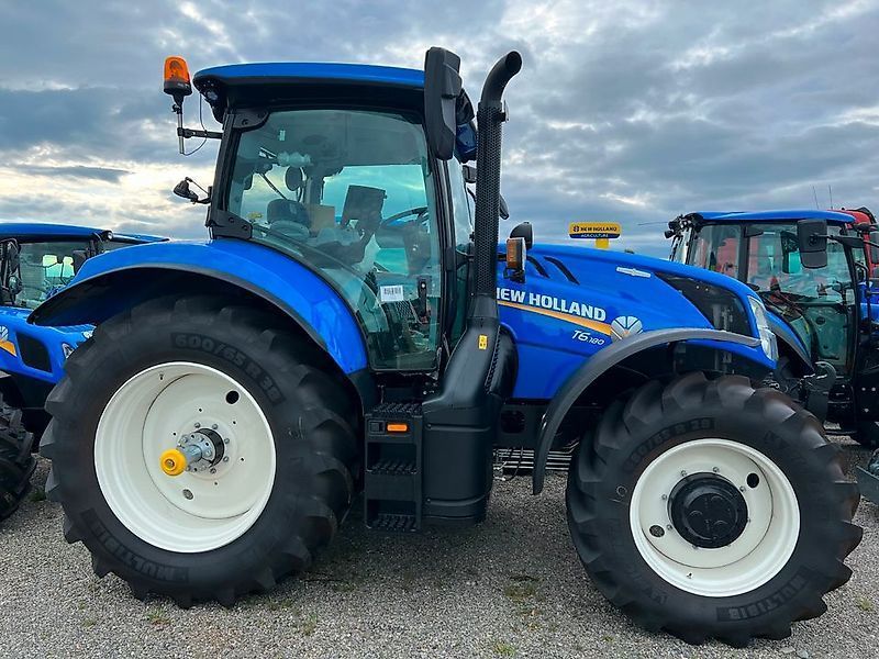 E-FARM: New Holland T6.180 - Traktor - id KWQULEL - 130.888 € - Motorleistung (PS): 158 - Deutschland