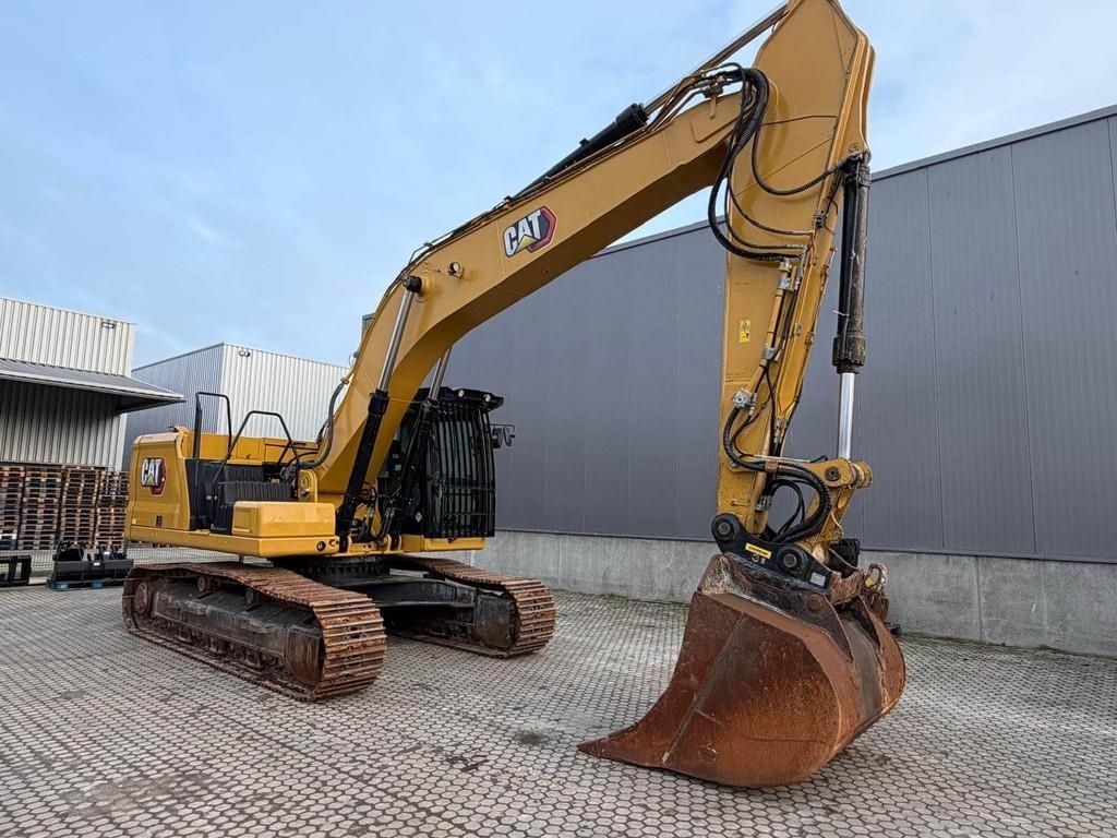Caterpillar 330-07b Gosenični bager 148.500 €