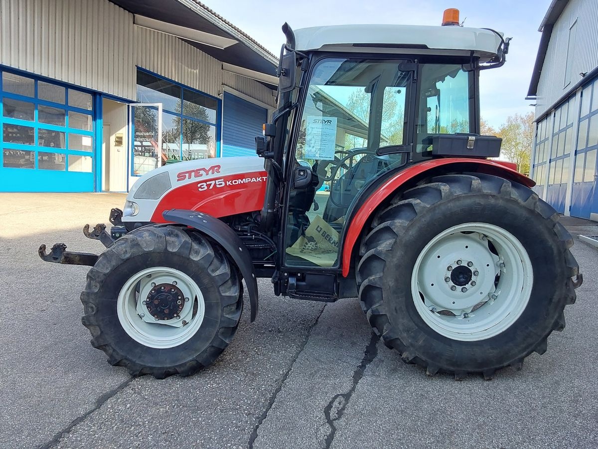 Steyr 375 Profi tractor €39,500