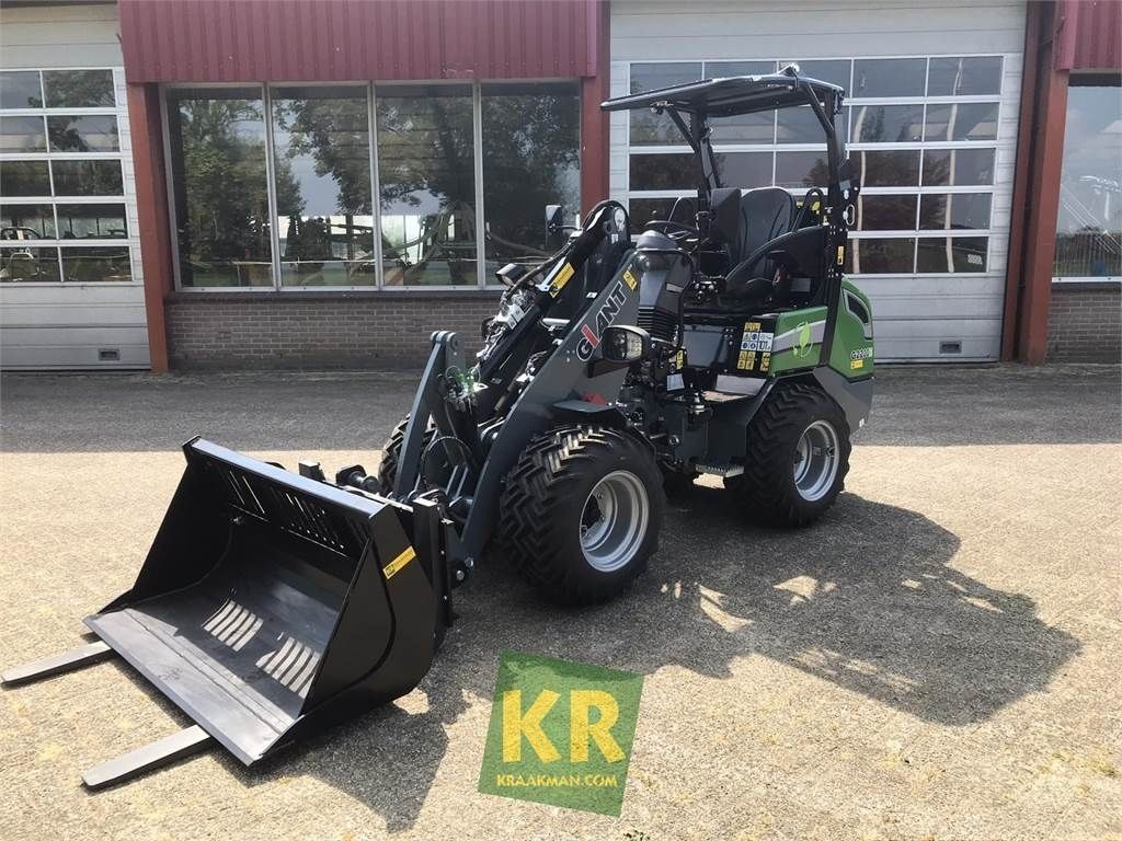 E-FARM: Giant g2200e - Adjunto - id LADKVFL - 43.950 € - Año: 2023 - Países Bajos