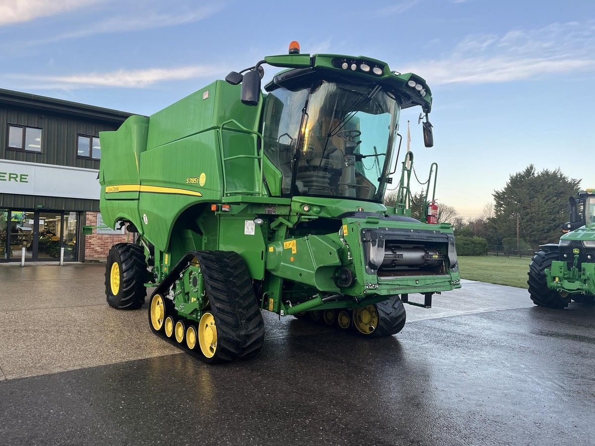John Deere S 785 Combine harvester €184,141