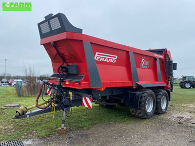 E-FARM: Perard cl 200 t - Manure and compost spreader - id VMKCD8F - €80,000 - Year of construction: 2021 - France