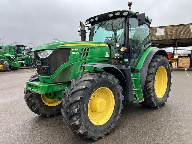 John Deere 6150 R Tractor €49,625