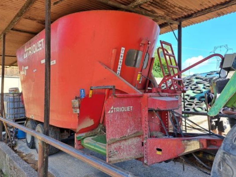 TRIOLIET Solomix 2-1600 feedingwagon 14 500 €