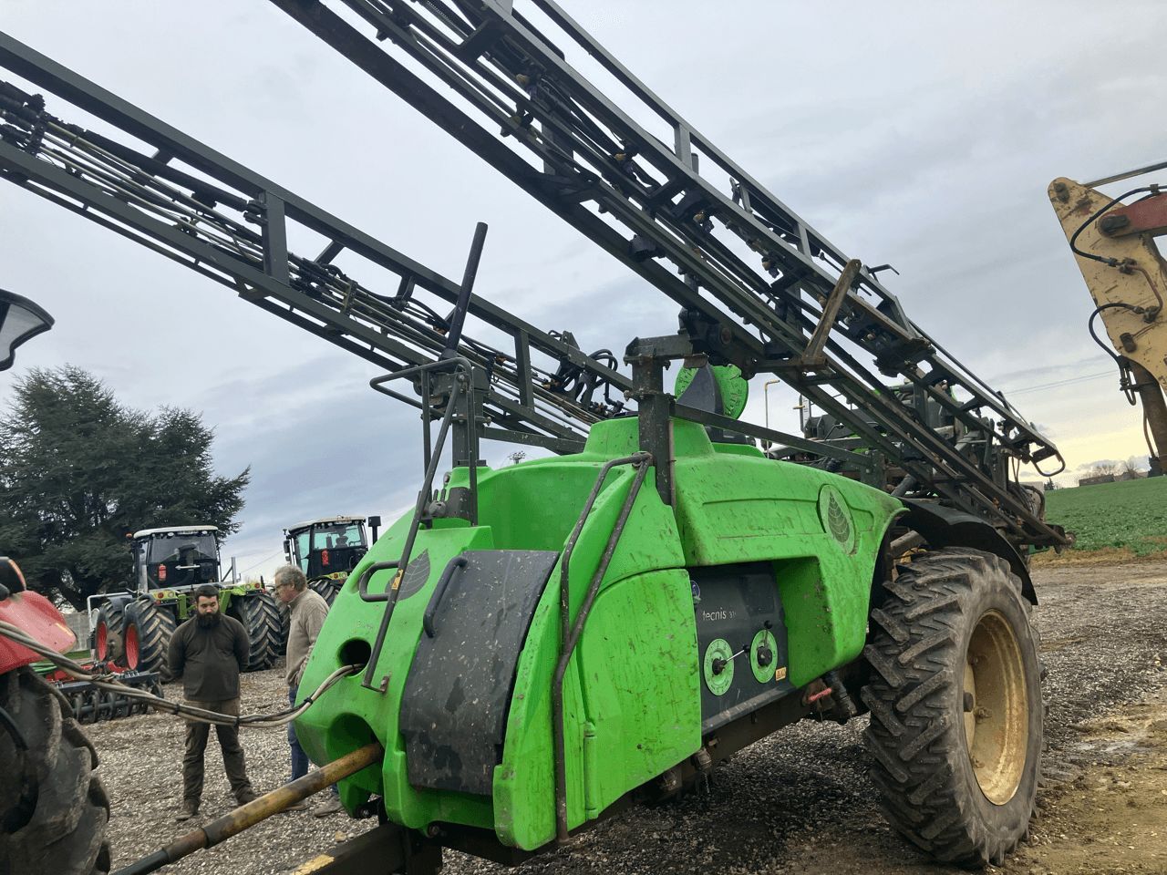 E-FARM: Tecnoma tecnis 3100 - Pulvérisateur - id TJPGGVI - Année: 2009 - France