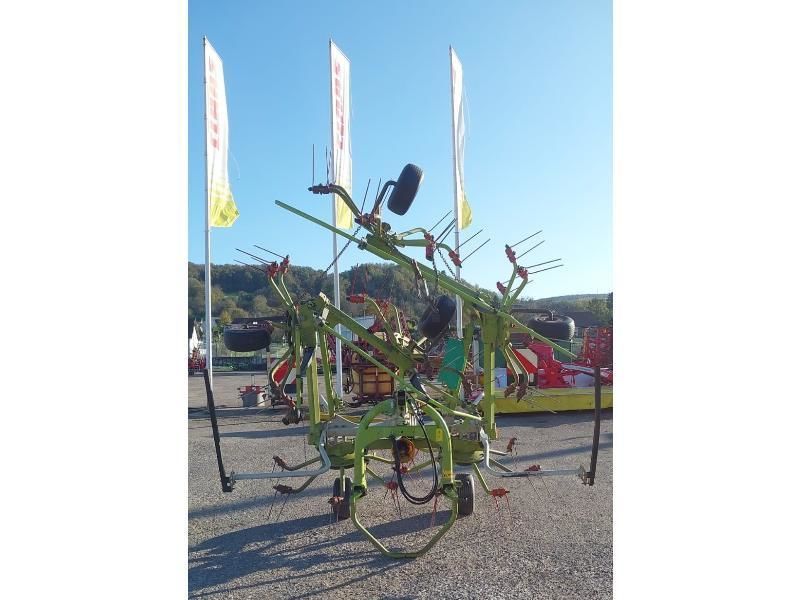 E-FARM: Claas Volto 800 - Voltafieno - id LIL1AB8 - 8.000 € - Anno di costruzione: 2013 - Francia