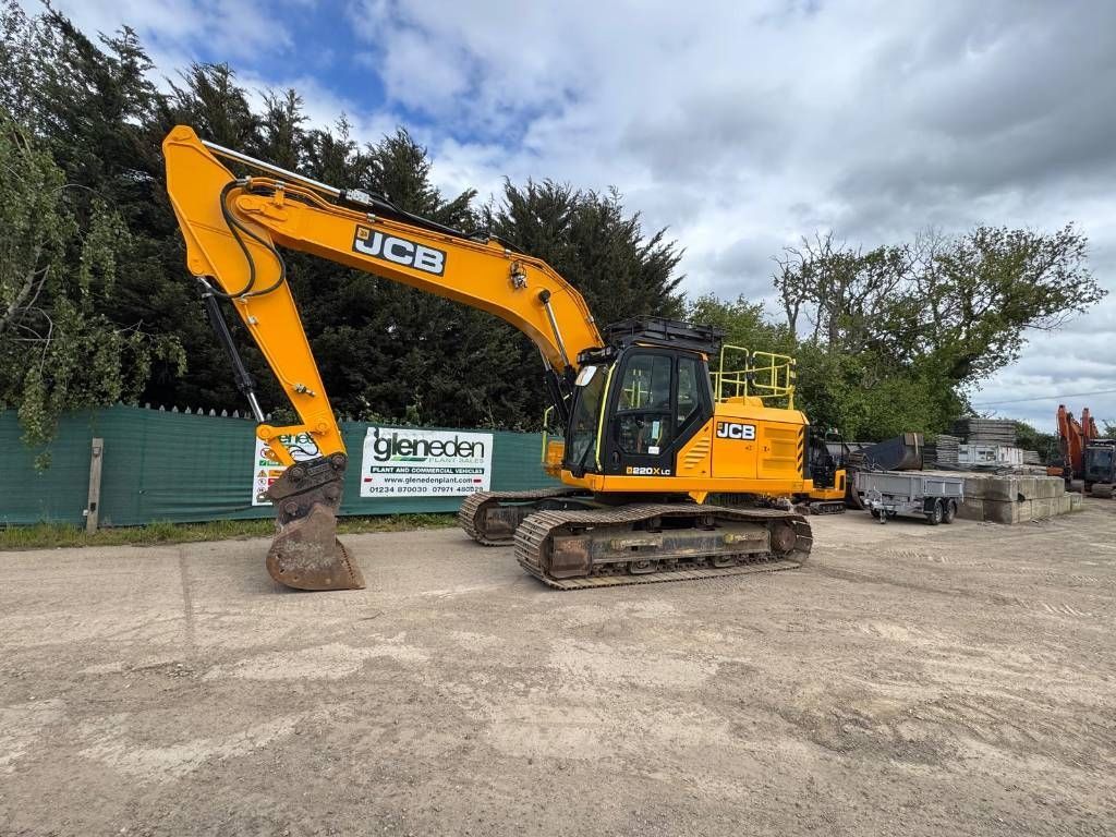 JCB 220 xl 4f Crawler excavator €46,210