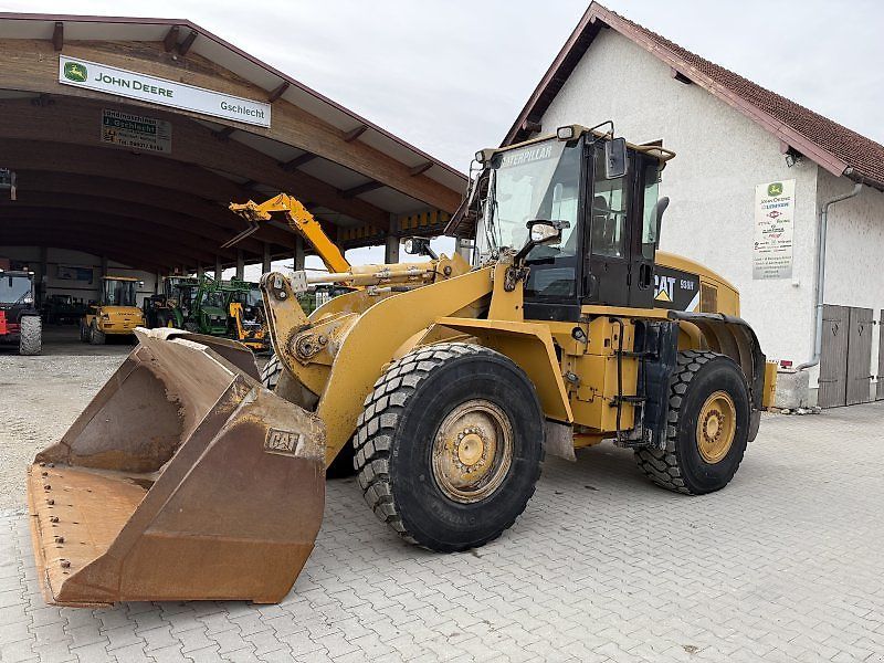 E-FARM: Caterpillar 938 h - Chargeuse sur pneus - id 5KBTHE3 - 59 500 € - Année: 2012 - Lecture du nombre d'heure: 6 907,Puissance du moteur (chevaux): 180,Allemagne