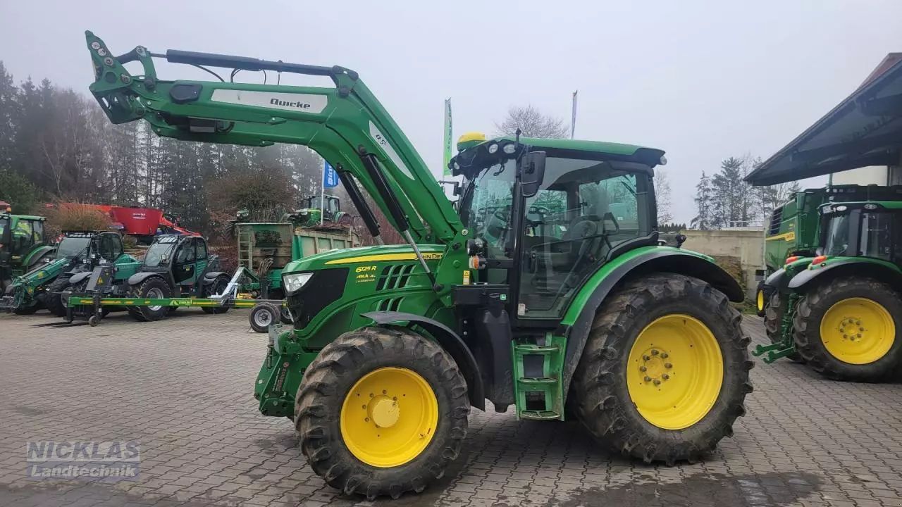 John Deere 6125 R Tractor €69,000