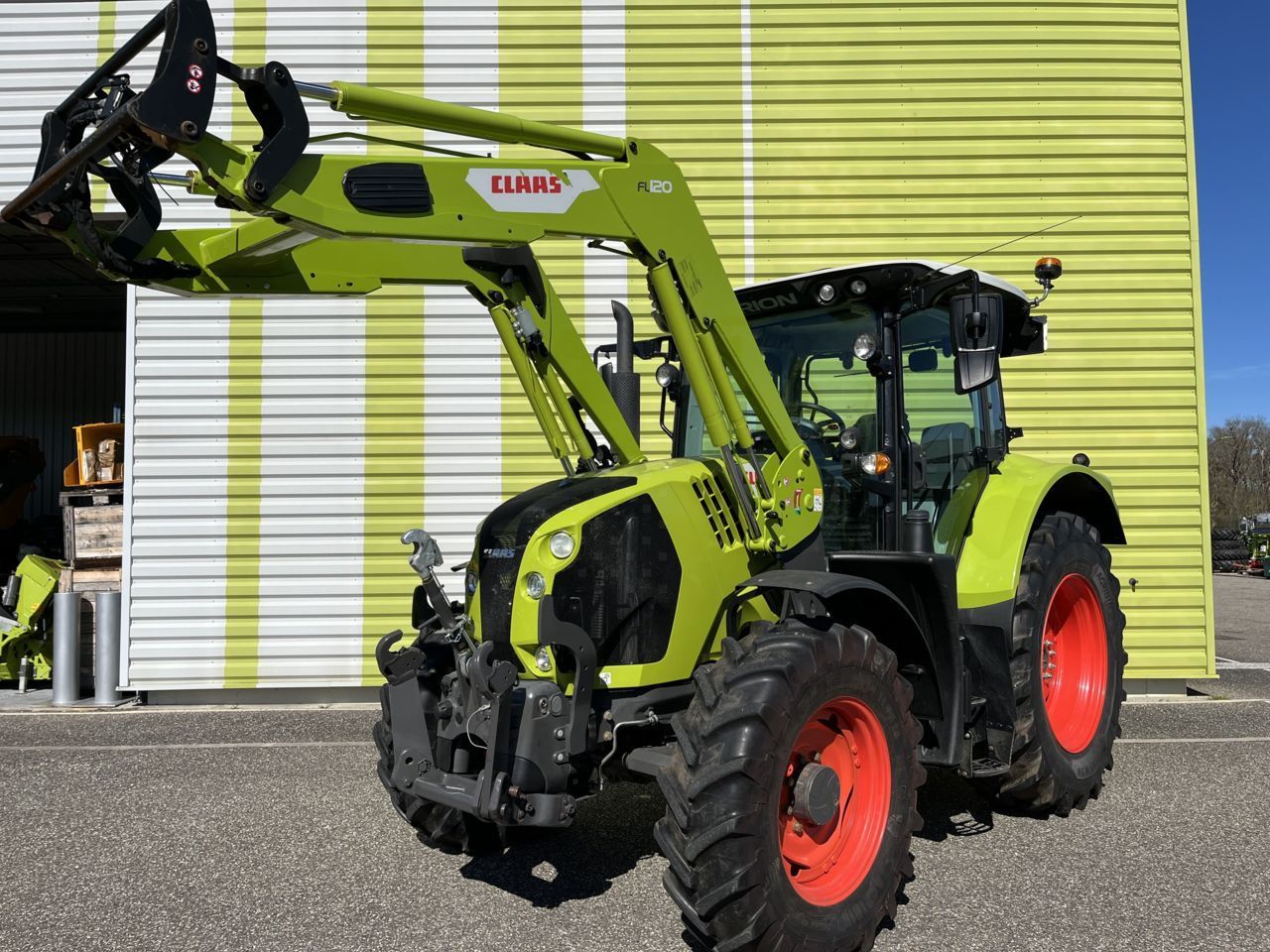 Claas Arion 530 Tractor €88,000