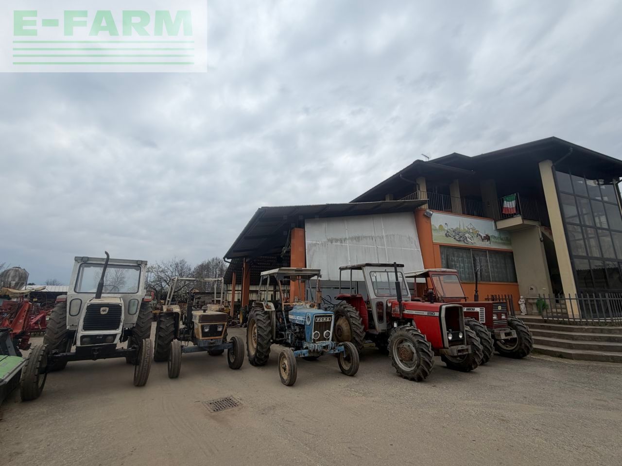 Lamborghini r704 Traktor