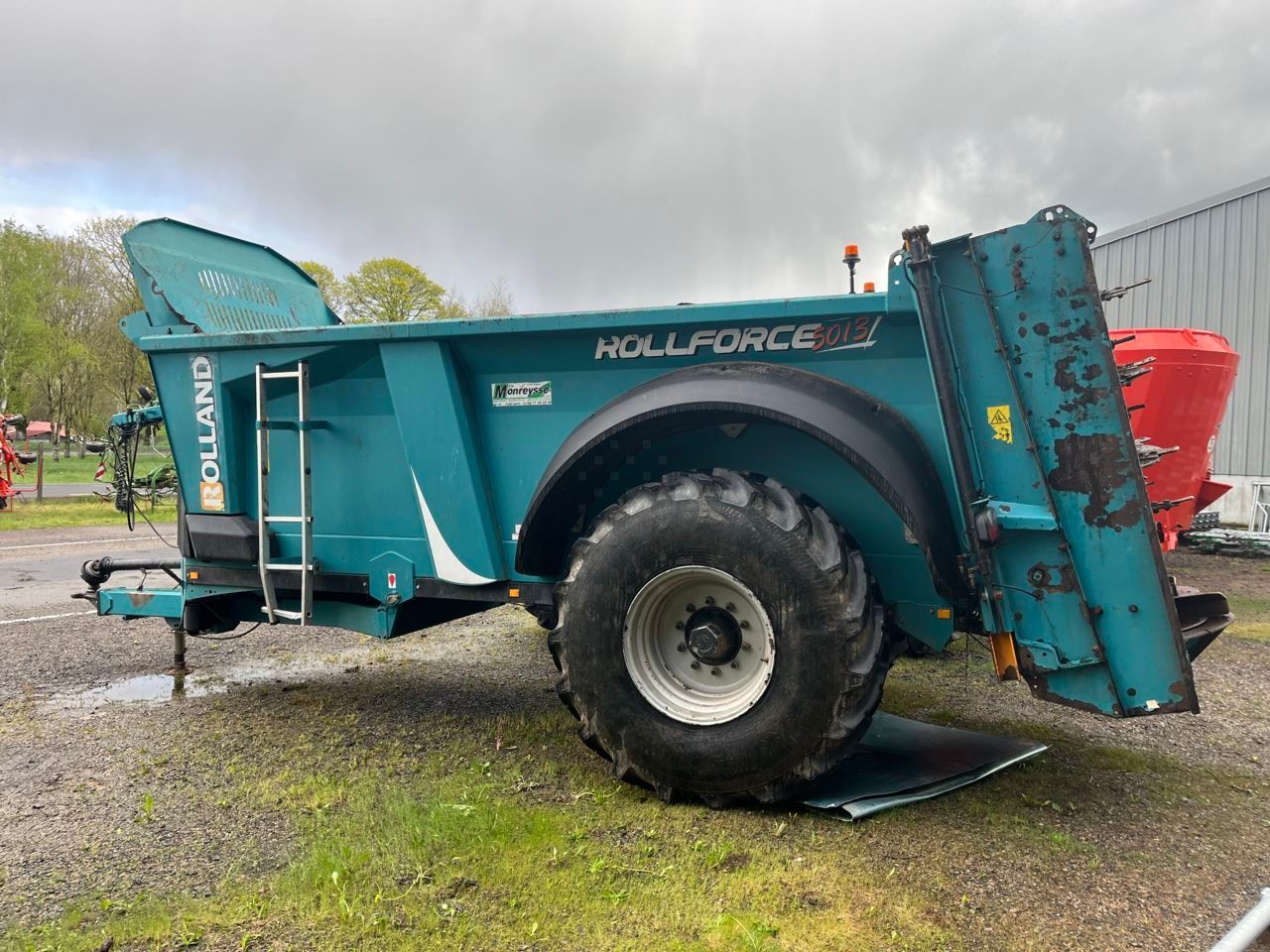 E-FARM: Rolland rollforce5013 - Mist- und Kompoststreuer - id WLUNPKP - 22.900 € - Baujahr: 2017 - Frankreich