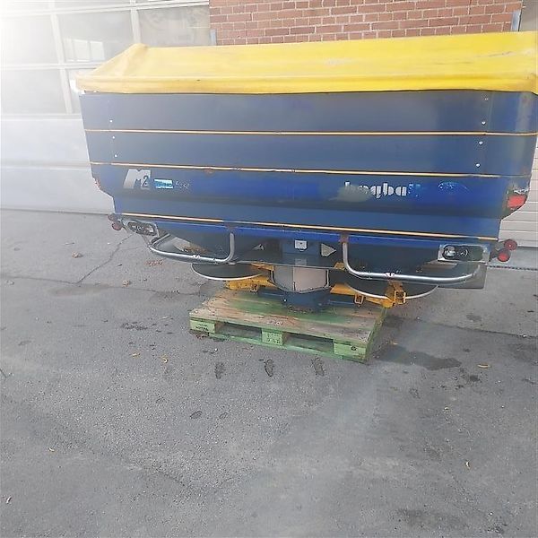 Bogballe m2 base 2000 kg Műtrágyaszóró 5219 EUR