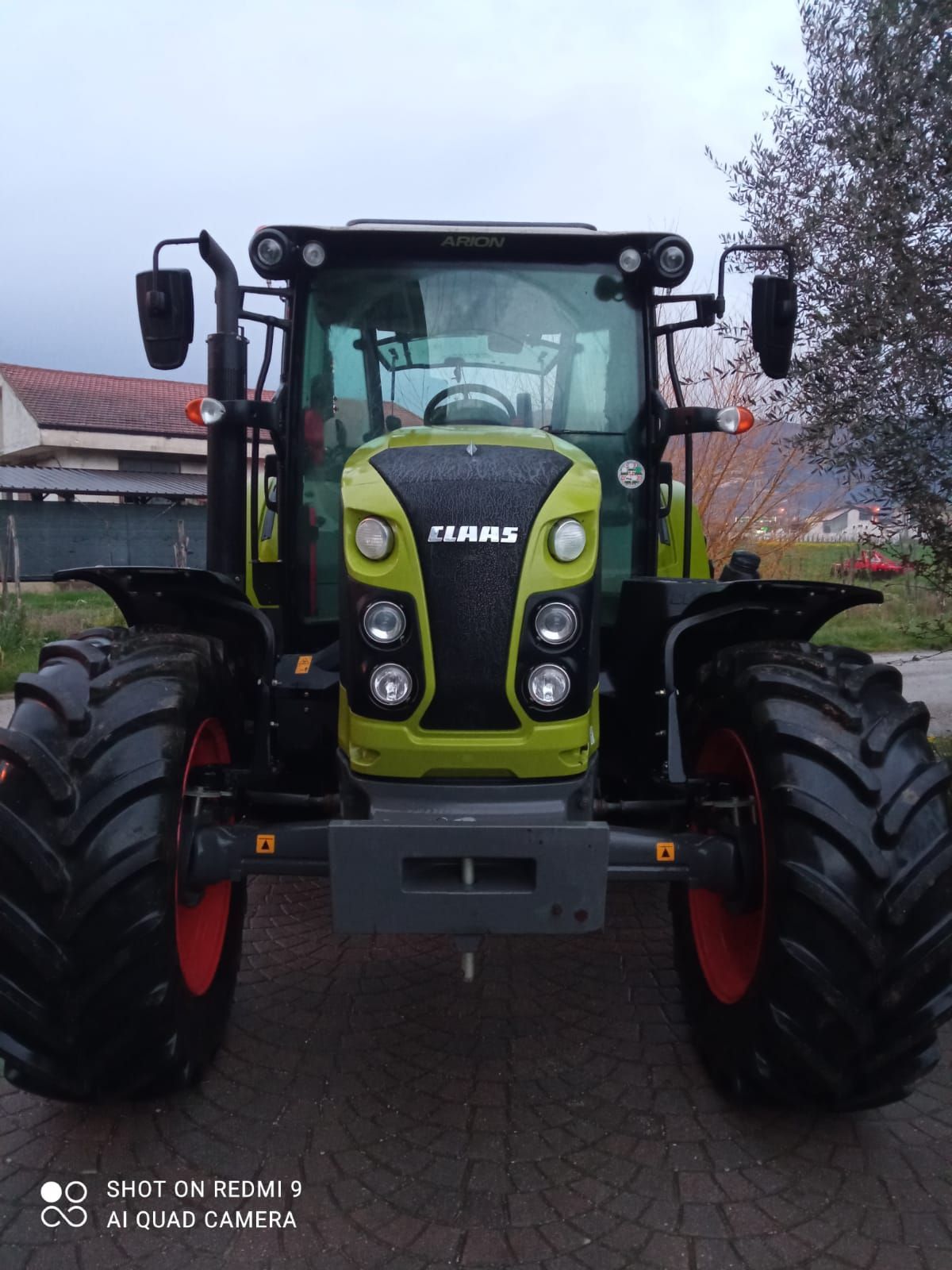 E-FARM: Claas Arion 430 - Tractor - id YE7XSR6 - 69.000 € - Año: 2018 - Horas: 630,Potencia del motor: 105,Italia