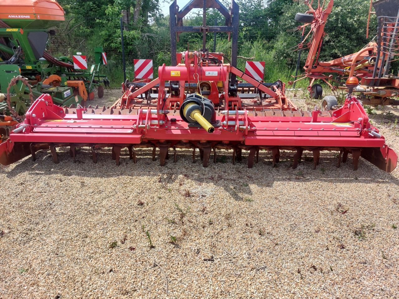 Kverneland series h Brona karuzelowa 16 000 €