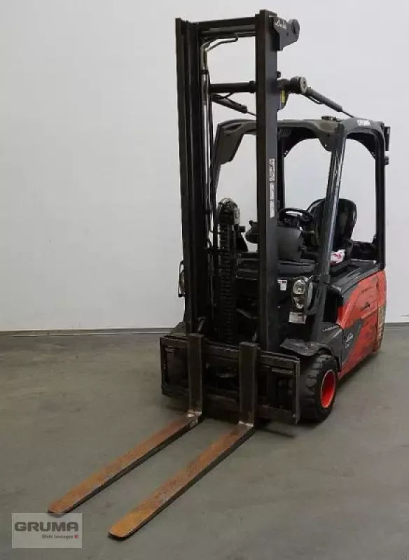 E-FARM: Linde e 18 evo 386-02 - Мотокар - id KHLKMIF - 8850 € - Година на построяване: 2017 - Работни часове на двигателя: 4091,Германия