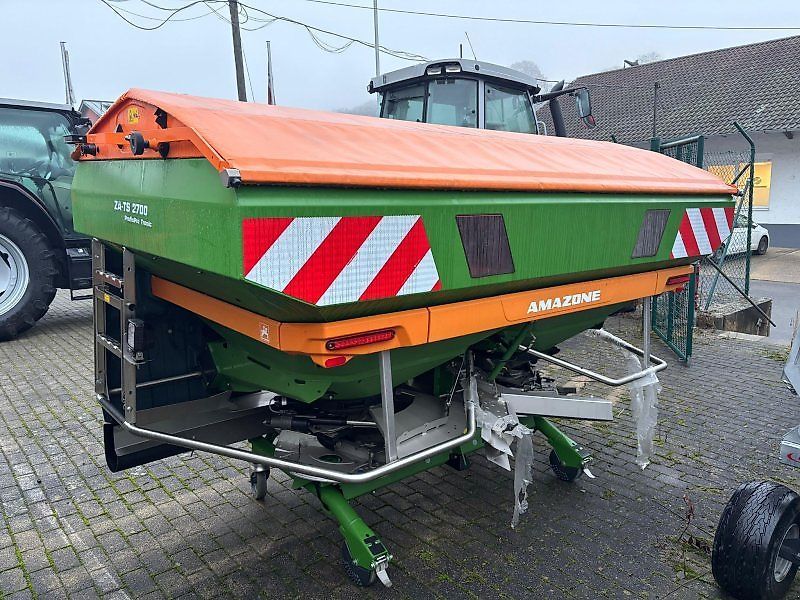 Amazone za-ts 2700 Fertiliser spreader €22,960