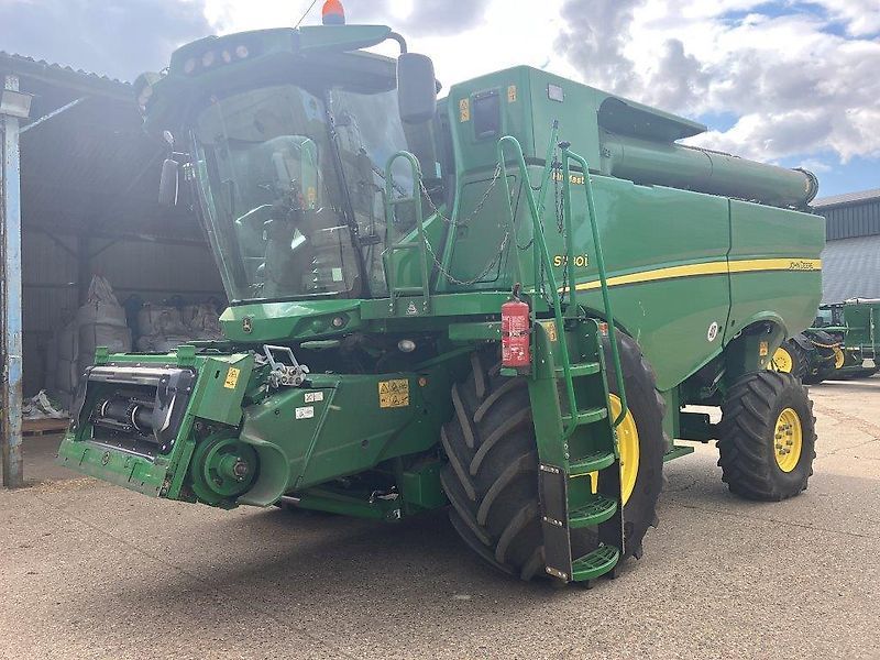 E-FARM: John Deere S780 HM - Cosechadora - id 2SID3J2 - 270.011 € - Año: 2020 - Reino Unido