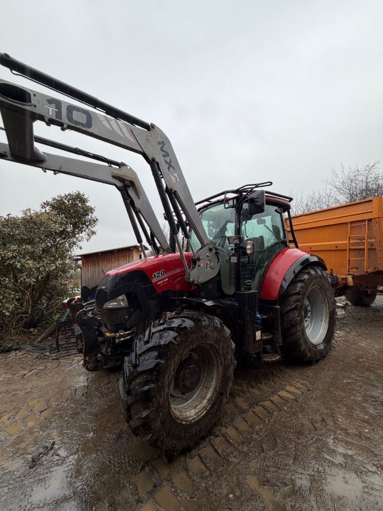 Case IH Luxxum 120 Trattore
