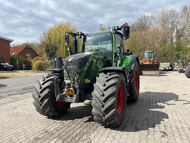 Fendt 720 Vario Traktor 179 750 €