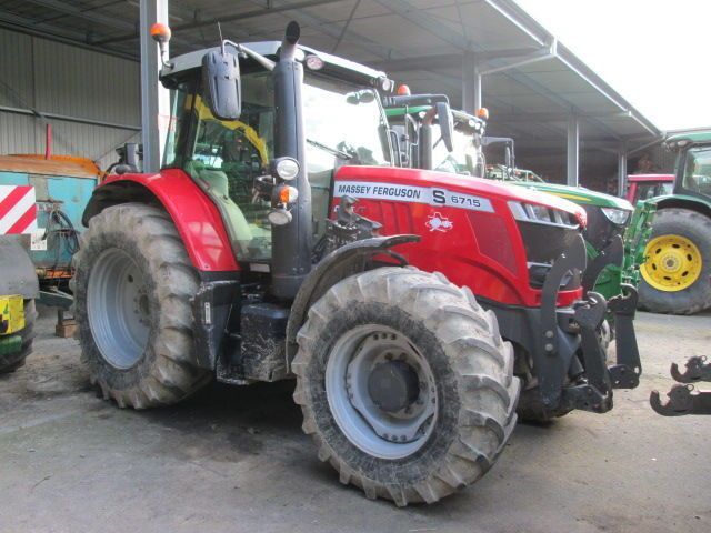 E-FARM: Massey Ferguson 6715S Dyna-VT Efficient - Tractor - id G8L7HWJ - Year of construction: 2018 - Engine hours: 3,700,Engine power (HP): 150,France