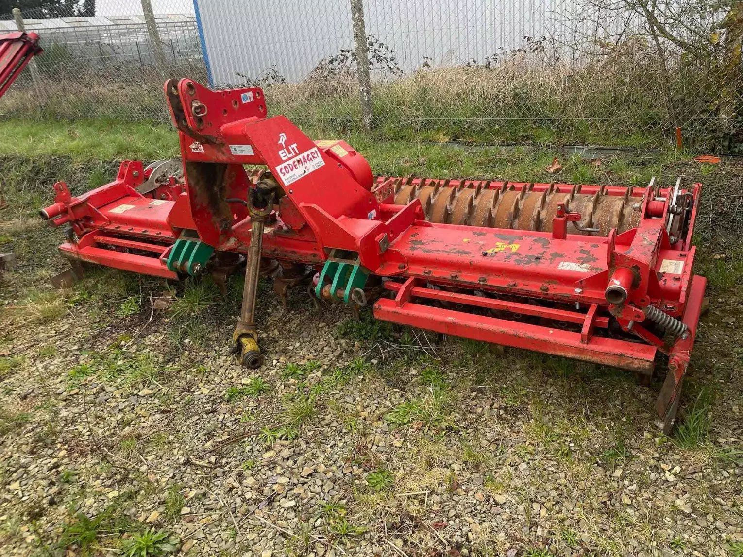 E-FARM: Kverneland herse rotative ngs351 elite kverneland - Herse rotative - id NFM9BG2 - 11 500 € - Année: 2016 - France