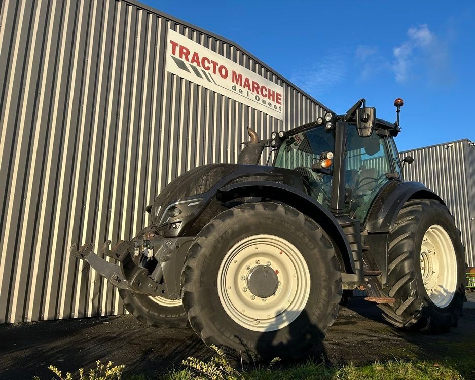 Valtra T214 Direct Traktor