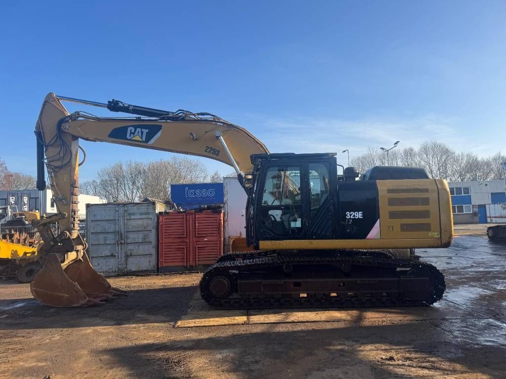 Caterpillar 329 el Escavatore cingolato 64.500 €